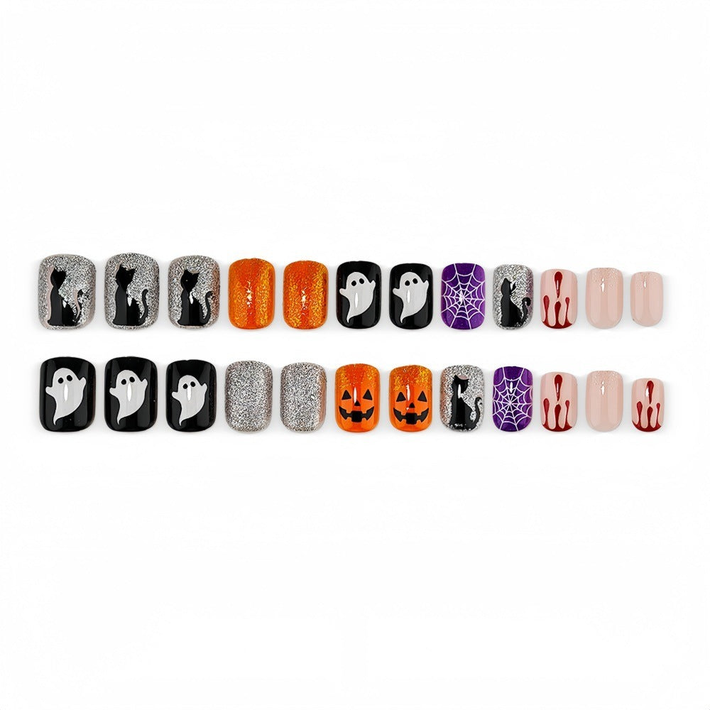 Set per nail art di Halloween con disegni inquietanti