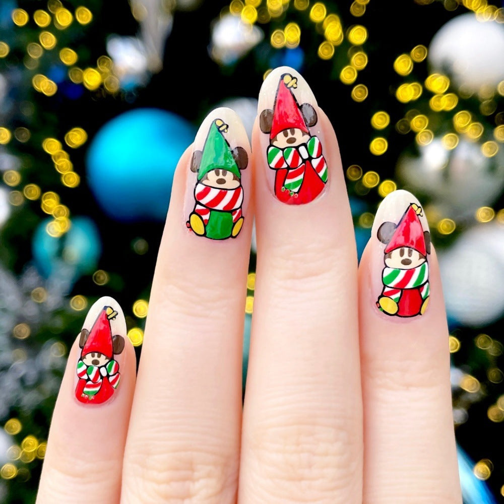 Nail art natalizia creativa