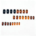Nail art con ragnatela a tema Halloween