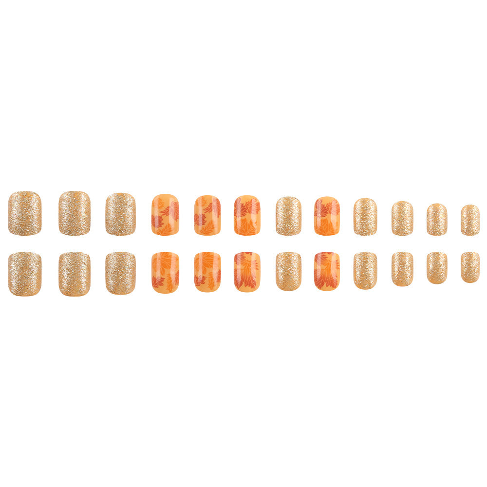 Nail art a pressione con foglie autunnali