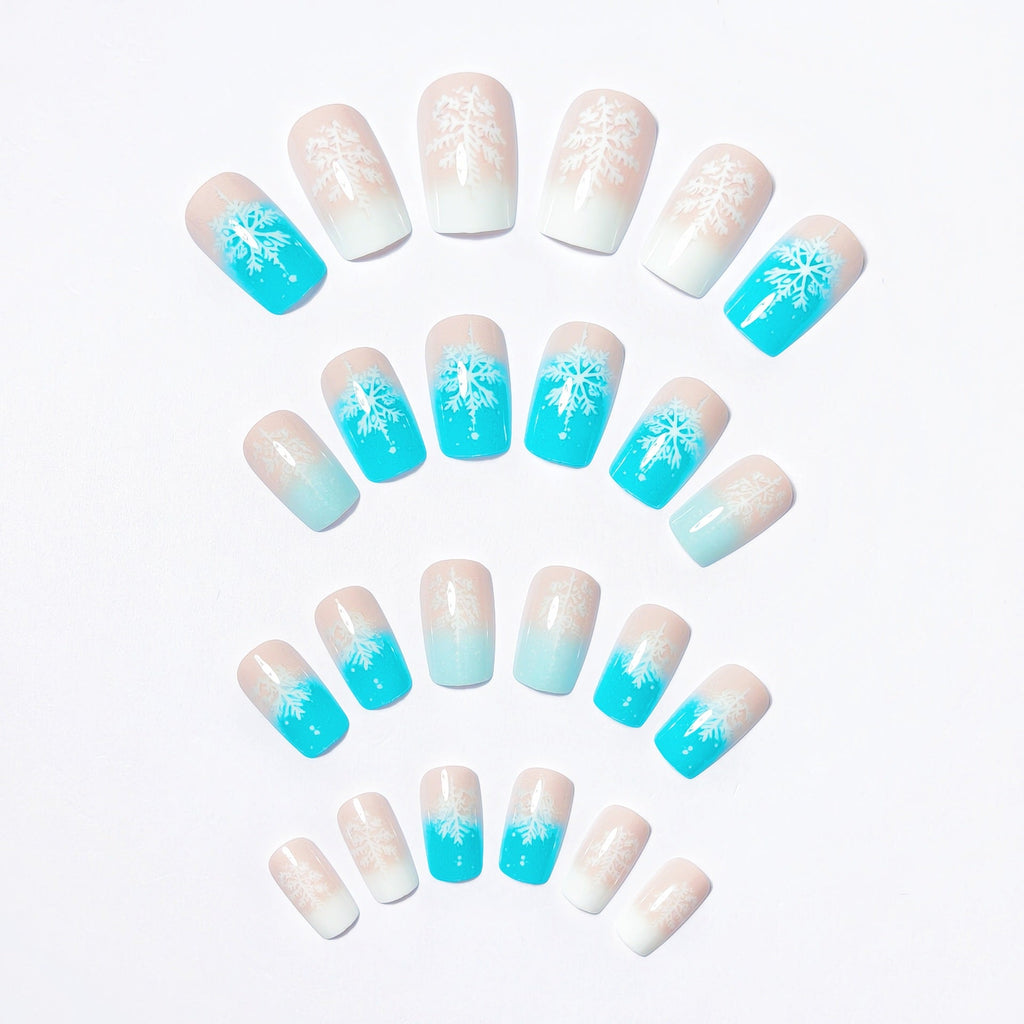 Nail art artistica del Paese delle Meraviglie Invernali
