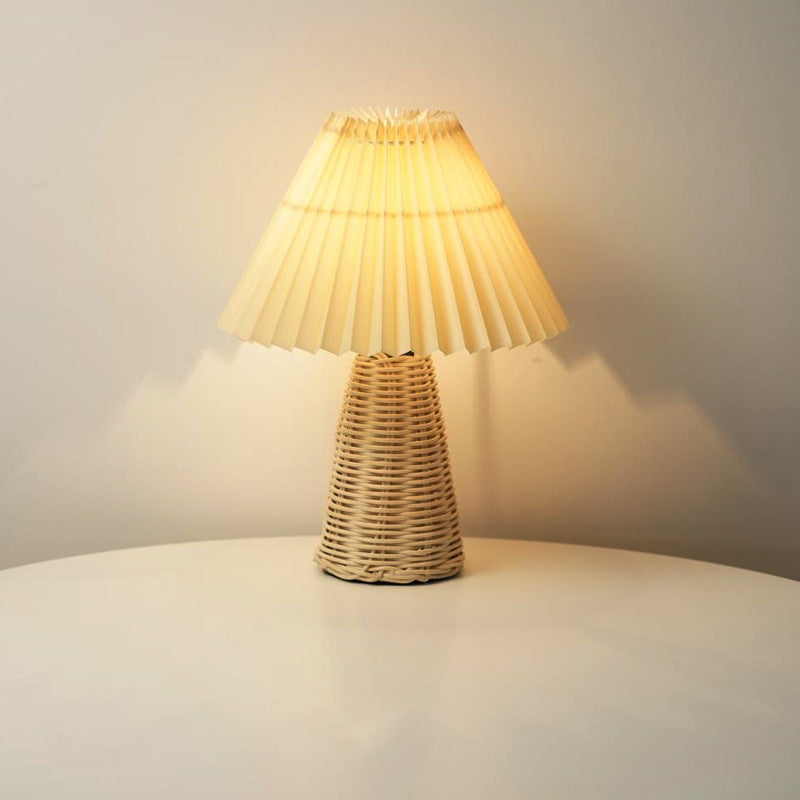 Elegante vaso a colonna per la decorazione domestica