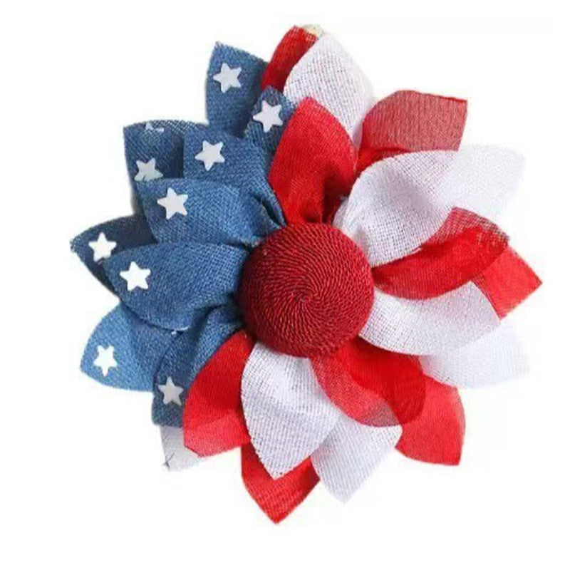 Ghirlanda decorativa unisex per porta con fiocchi in tessuto a strati e applicazioni di stelle