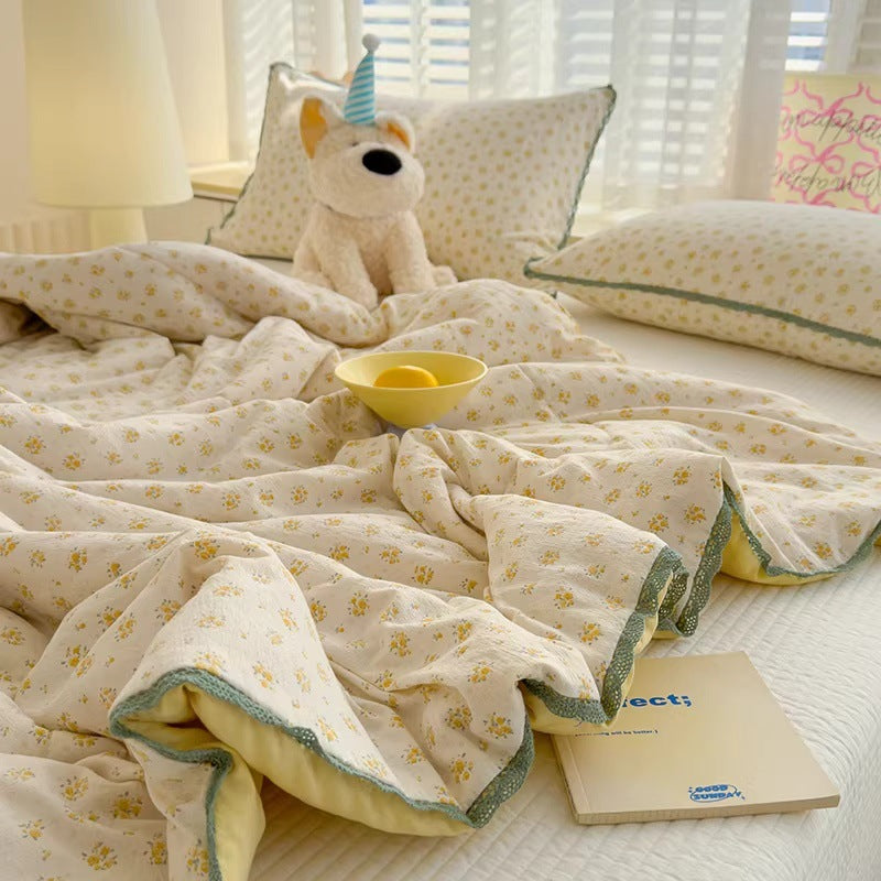 Piumino comfort da donna con delicato motivo floreale e imbottitura di alta qualità