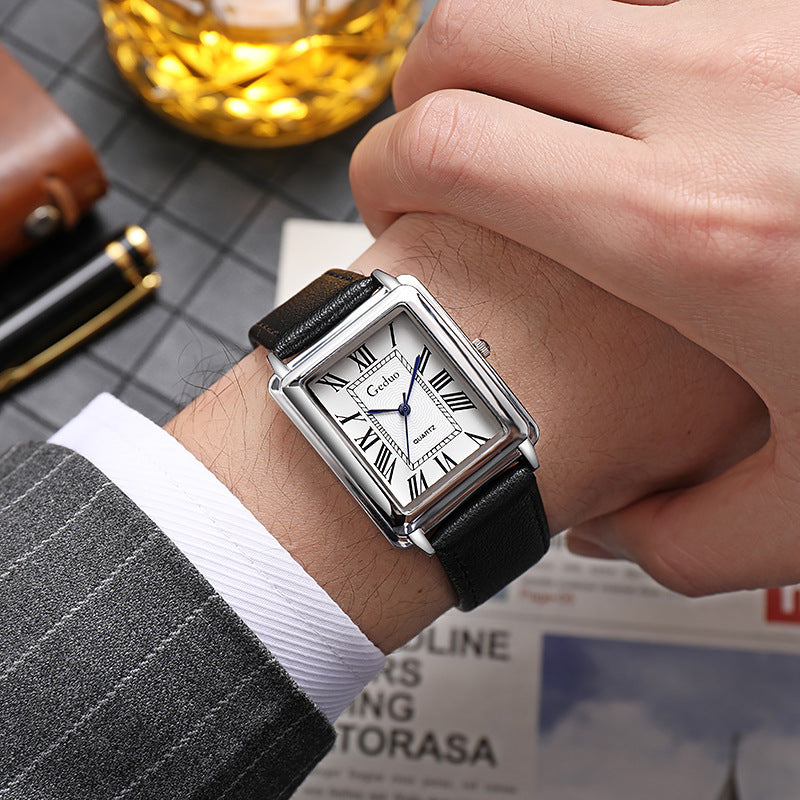 Orologio elegante rettangolare in pelle con quadrante romano vintage