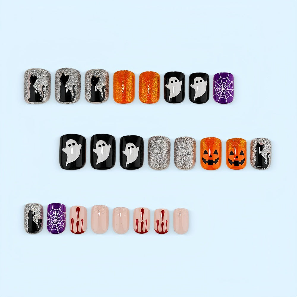 Set per nail art di Halloween con disegni inquietanti