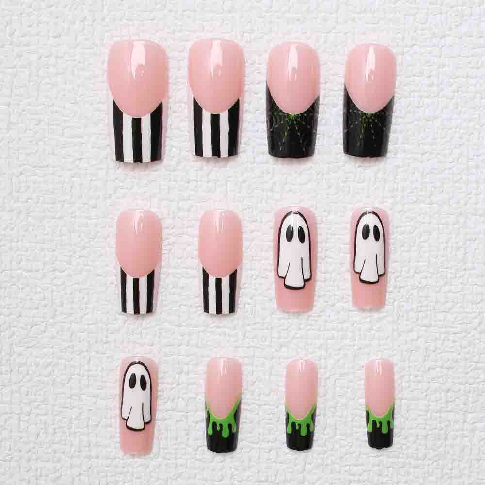 Nail art a pressione ispirata ad Halloween