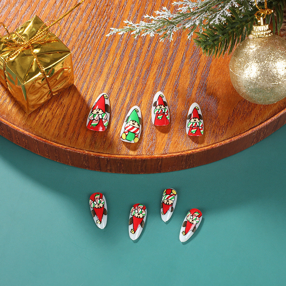 Nail art natalizia creativa