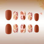 Nail art artistica ispirata all'autunno