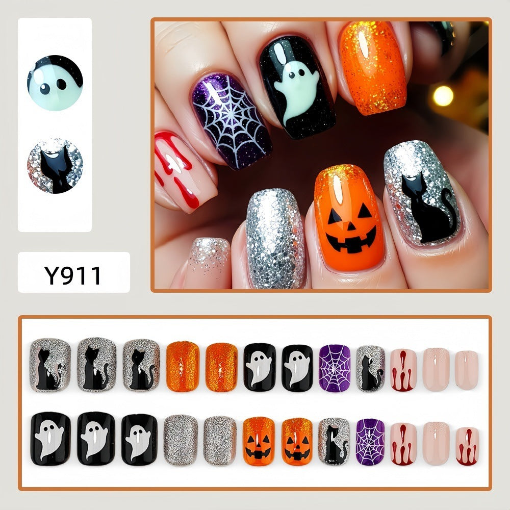 Set per nail art di Halloween con disegni inquietanti
