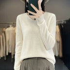 Maglione da donna con scollo a V in lana merino Kirrea Kirrea