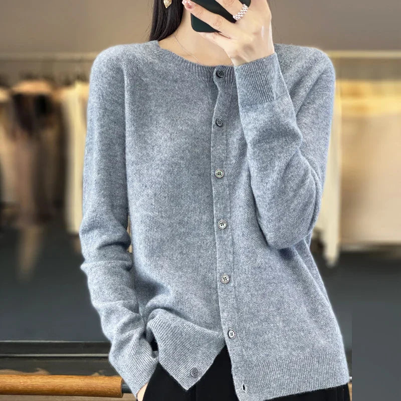 Nalani - Comodo maglione/cardigan in lana merino 100% con dettagli con bottoni