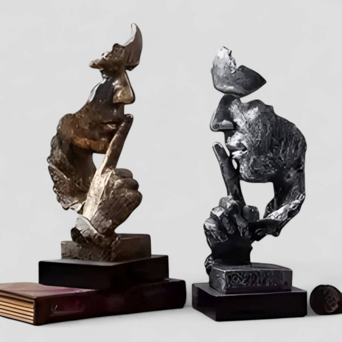 Scultura Art Déco Aurion per la decorazione domestica