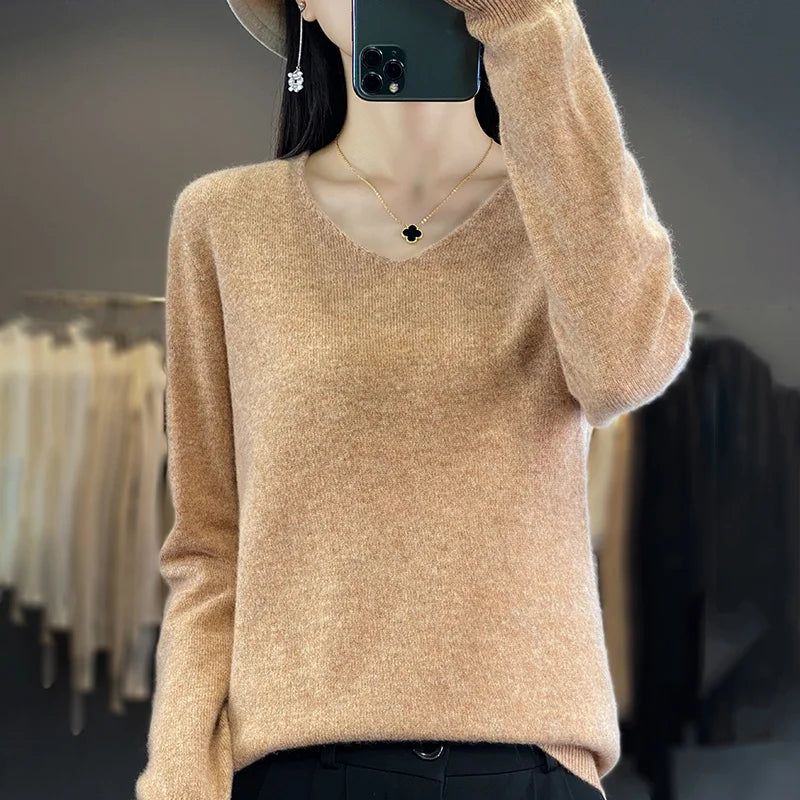 Maglione da donna con scollo a V in lana merino Kirrea Kirrea