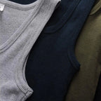 Canotta in cotone traspirante da uomo | collo tagliato, vestibilità casual, gilet in maglia estiva solido