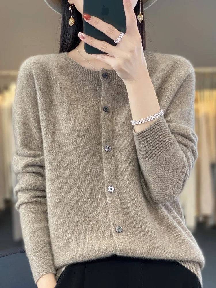 Maglione cardigan con scollo a O chic primaverile - Top lavorato a maglia da donna in lana merino al 100%.