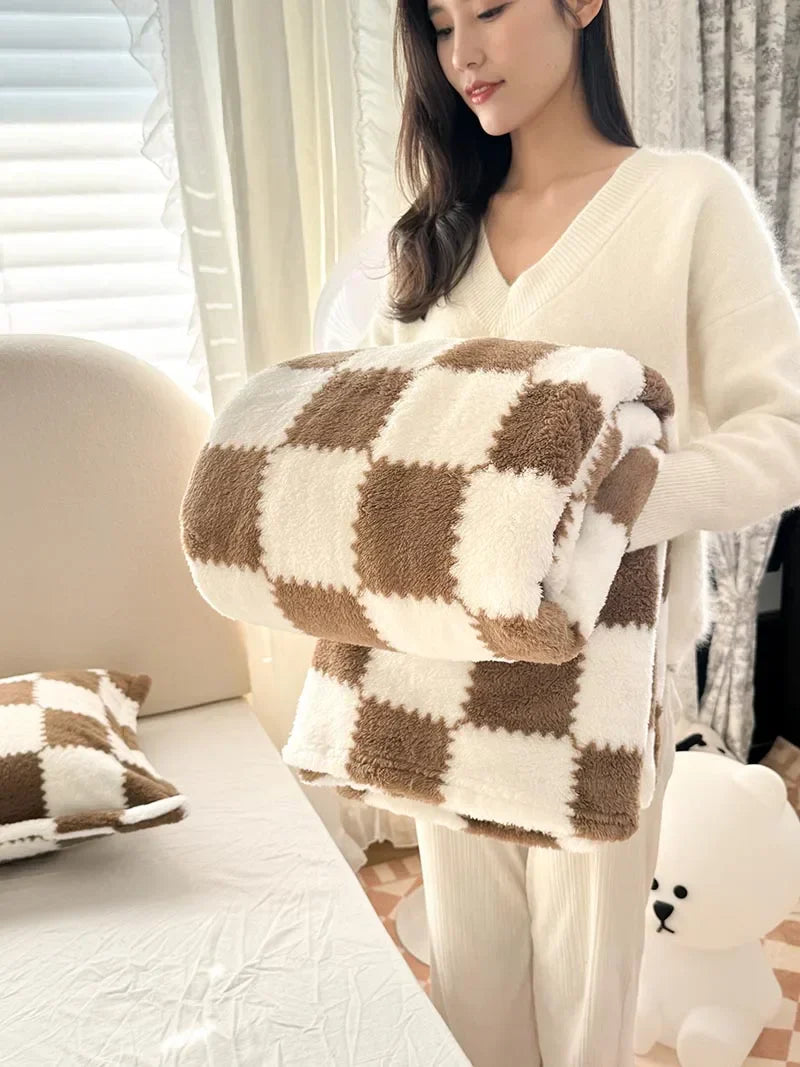 Coperta in pile Pandaluna con motivo a quadri | Morbido e traspirante | Per divano, letto e ufficio | Lavabile in lavatrice | Rosa/Bianco