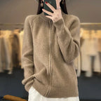 Cardigan/maglione da donna con cerniera in pura lana 100%.
