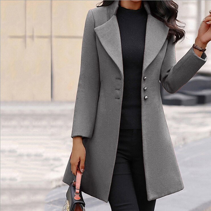 Cappotto classico in misto lana | Metà coscia su misura con risvolto dentellato