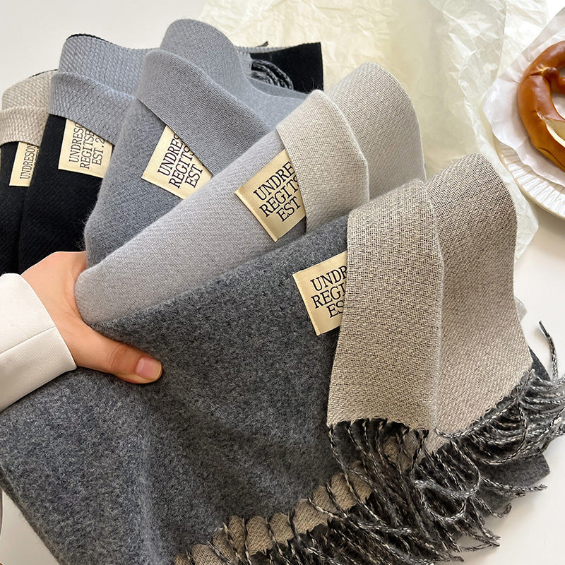 Calda sciarpa da donna - Inverno reversibile in cashmere con frange