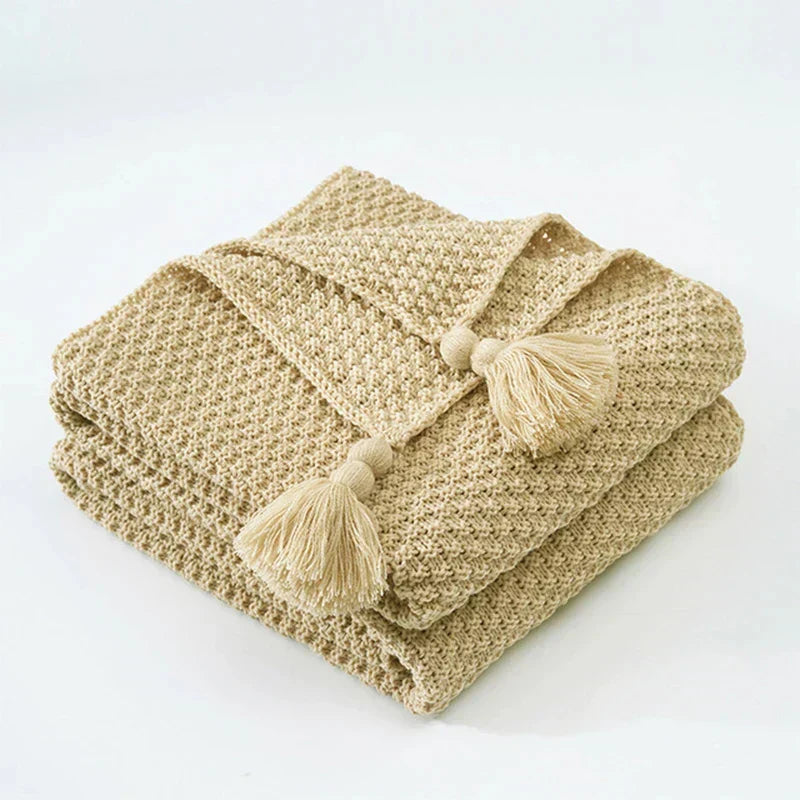 Coperta in lana ArcticHaven | Design scandinavo con nappe e palline | Caldo ed elegante