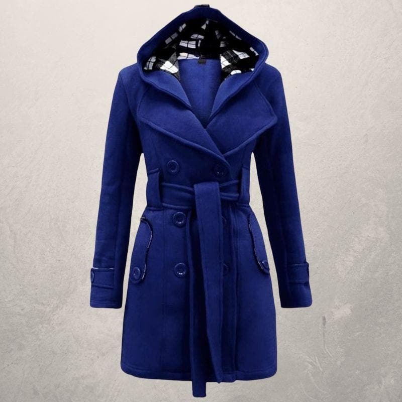 Cappotto con cintura e cappuccio per uno stile invernale accogliente