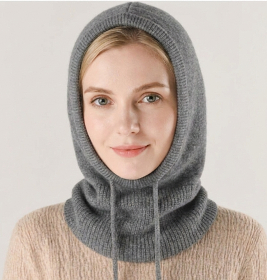 Berretto in maglia misto cashmere con vestibilità regolabile
