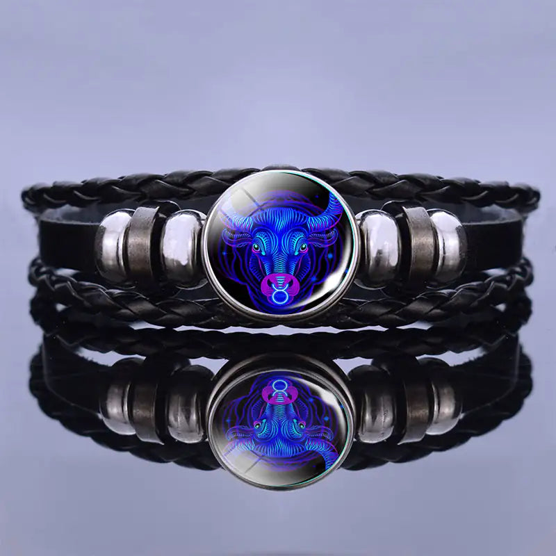 Bracciale in pelle con ciondolo astrologico