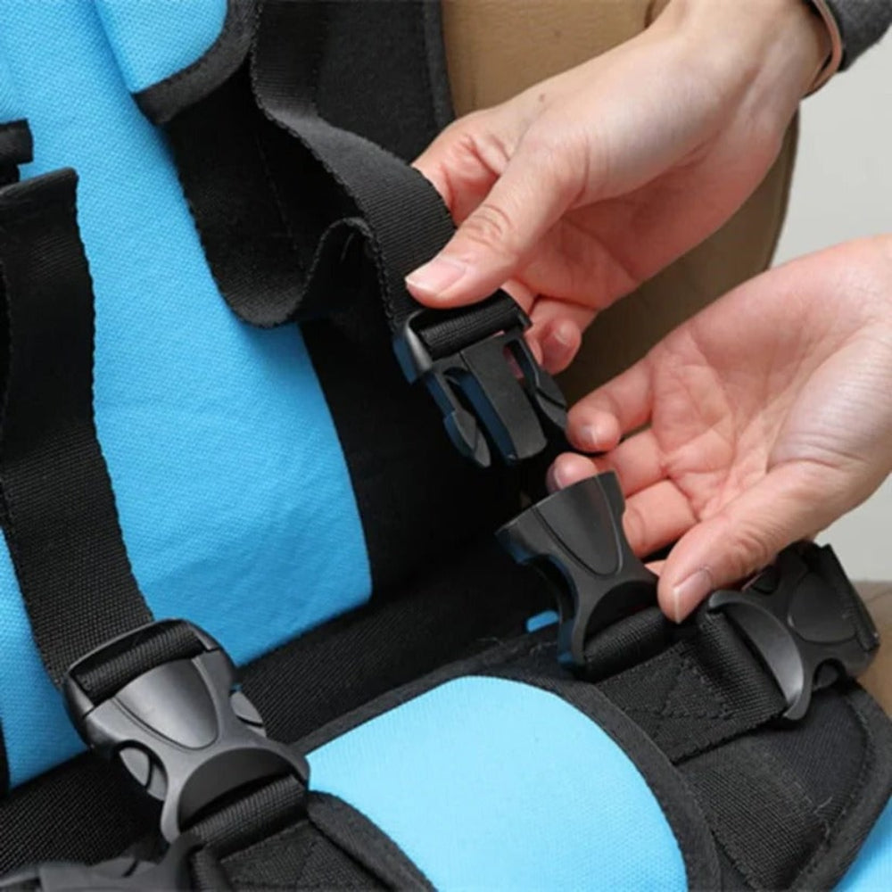 Seggiolino auto portatile con imbracatura di sicurezza e rialzo per bambini