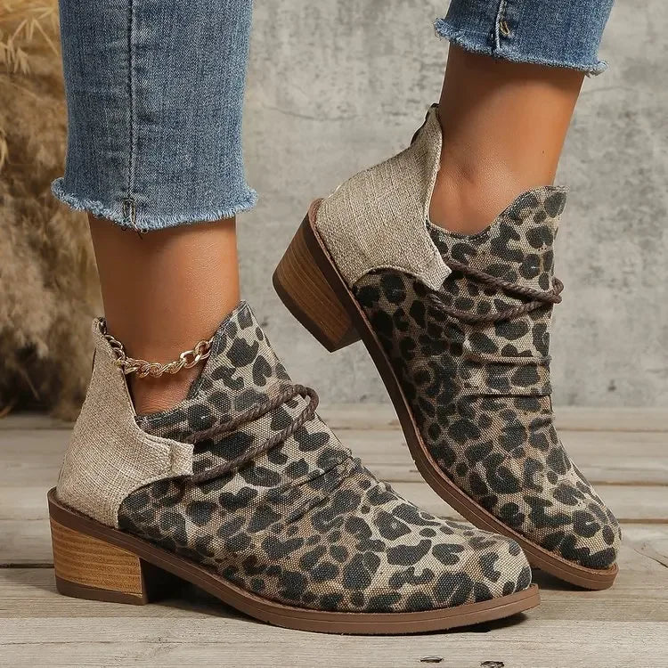 Stivali da donna con tacco largo intrecciato chic: comfort per tutto il giorno