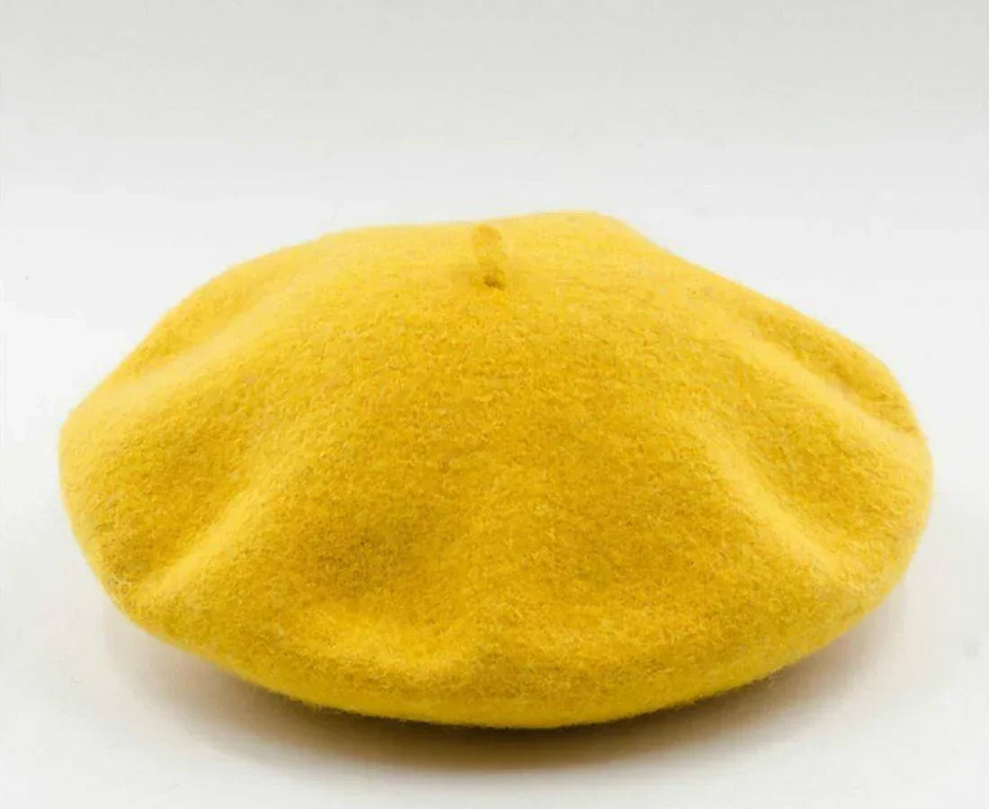 Berretto classico in lana da donna: cappello elegante e caldo