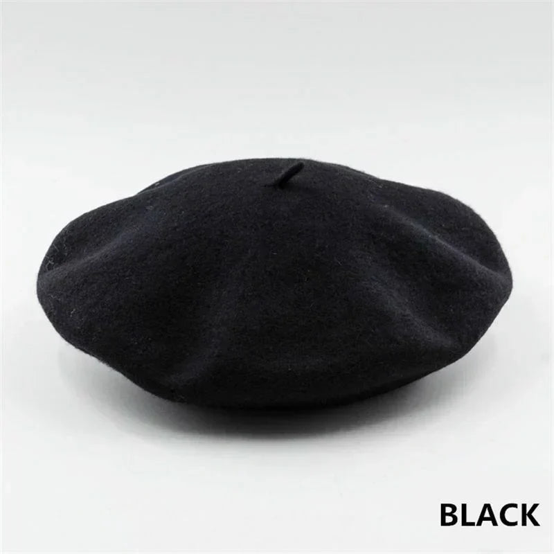 Berretto classico in lana da donna: cappello elegante e caldo