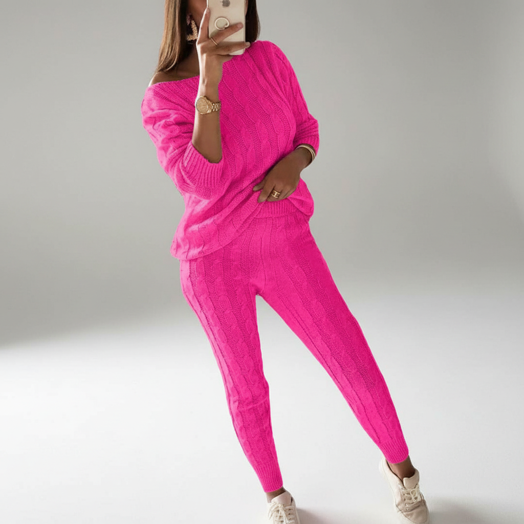 Set da donna con top e pantaloni da lounge lavorati a maglia