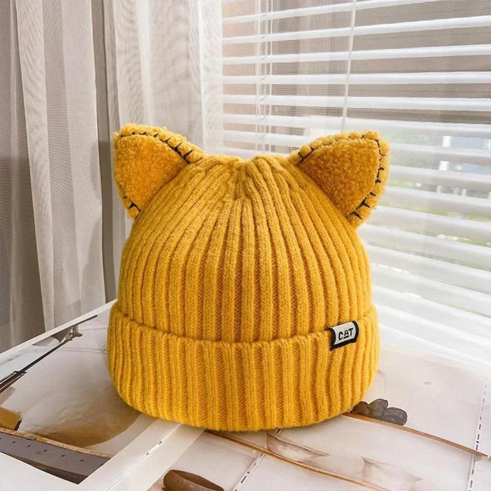 Cappello invernale da donna con orecchie di gatto giocose - Berretto accogliente e chic