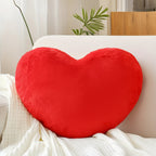 Cuscino da divano decorativo a forma di cuore in peluche