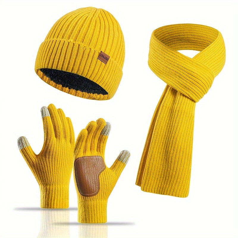 Set invernale gioioso: cappello, sciarpa e guanti per coppie