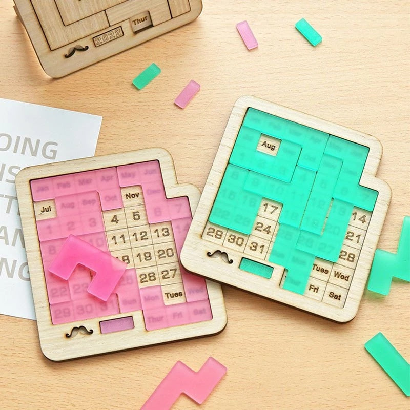 Puzzle in legno con calendario giornaliero