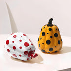 Decorazione di zucca in resina a pois | Set di ornamenti autunnali lucidi | Finitura scolpita durevole | Fascino di zucca