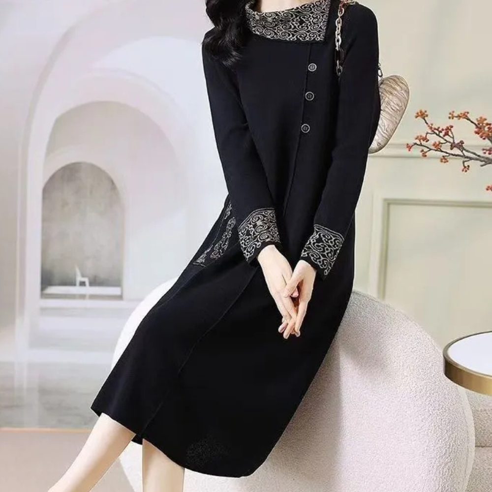 Abito midi lavorato a maglia caldo ed elegante da donna