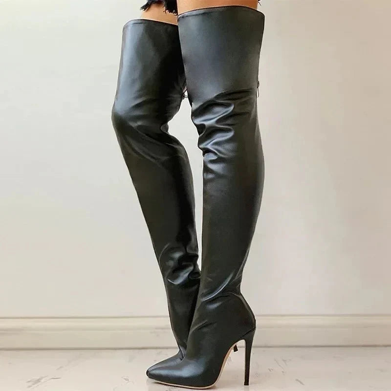 Stivali sopra il ginocchio con stiletto da donna - Punta appuntita e vestibilità slim