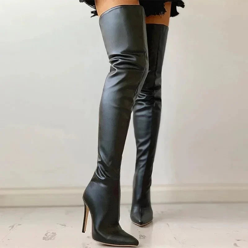Stivali sopra il ginocchio con stiletto da donna - Punta appuntita e vestibilità slim