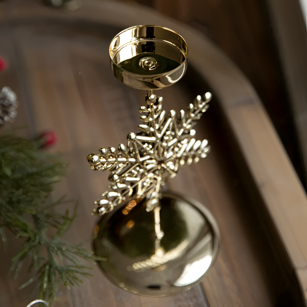 LumiGold | Eleganza classica per la tua decorazione natalizia