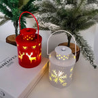 Lanterna natalizia festosa con luce LED e parete esterna dal design con ritaglio in metallo