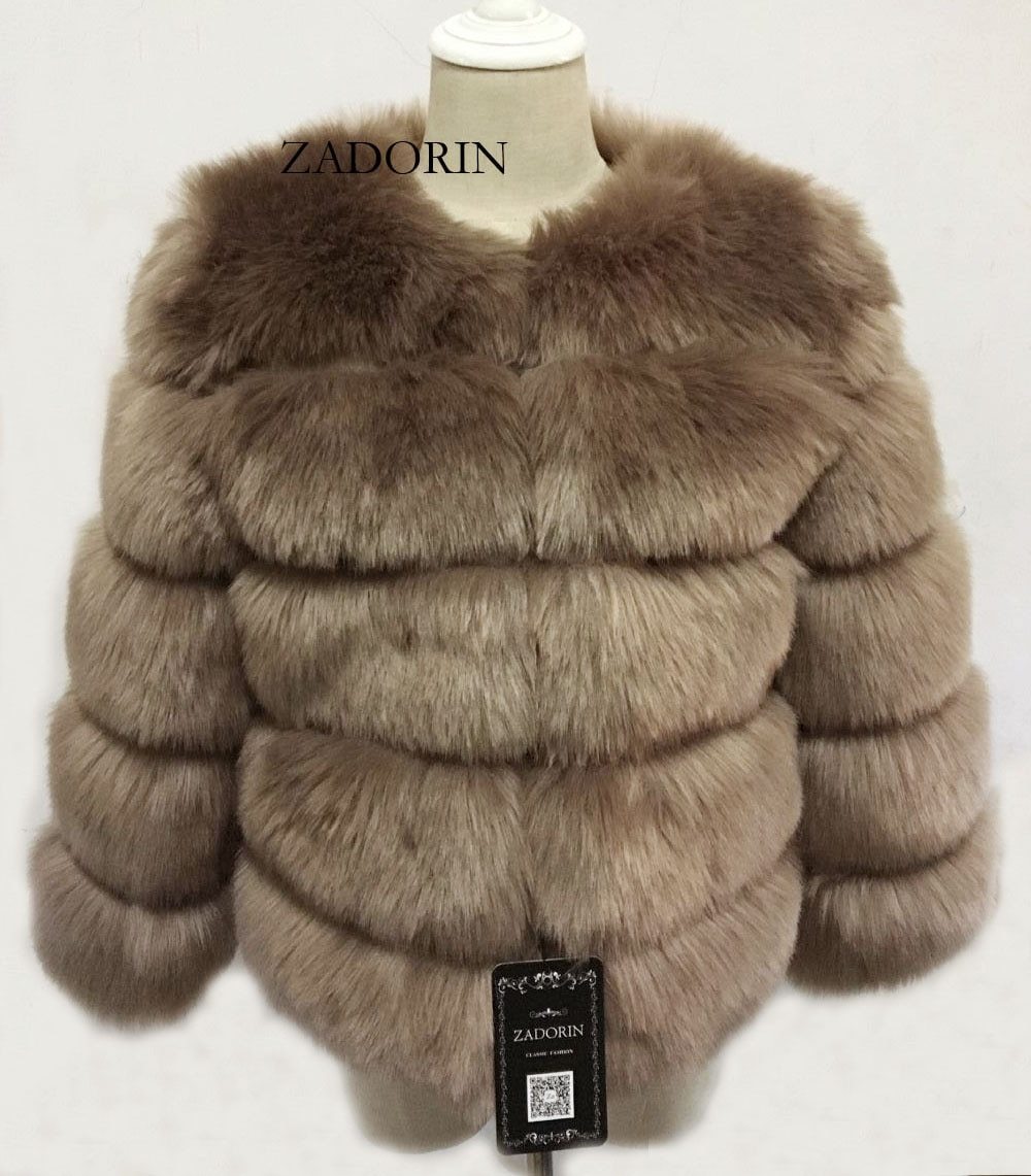 Soffice giacca invernale da donna: elegante e confortevole
