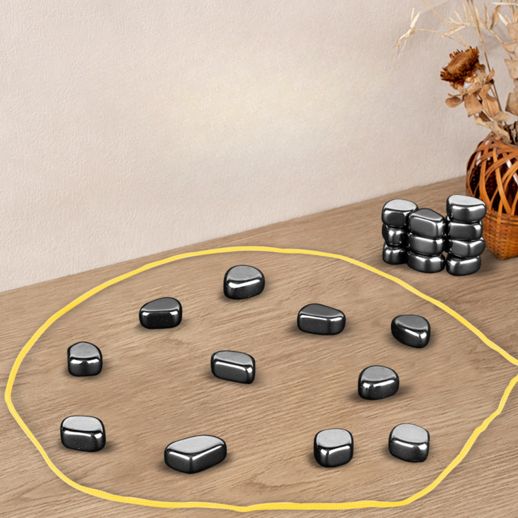Gioco da tavolo strategico magnetico Divertimento e concentrazione in famiglia