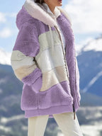 Cappotto imbottito in lana d'agnello a contrasto