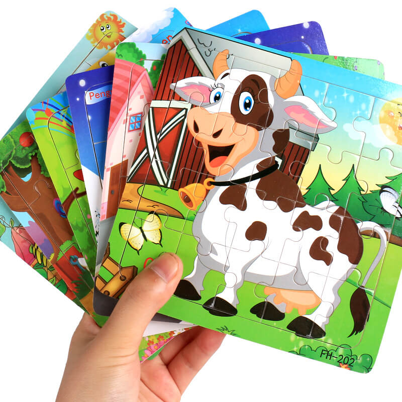 Puzzle per bambini in legno con animali dei cartoni animati