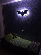 Lampada da parete Batman LED con telecomando wireless e cambio di colore