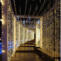 Luci di Natale a Tenda con 8 Modalità di Controllo - Luci Decorative di Natale Pendenti con Telecomando
