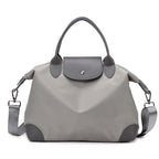 LuxeCarry Tote: borsa a spalla chic e pratica